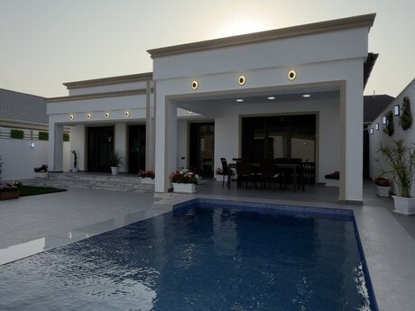 Mərdəkanda 4 otaqlı həyət evi satılır, 210 m², 450 000 AZN, şəkil 2 / 12