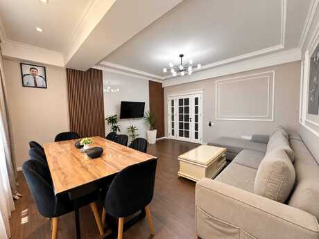 Elan №6556735 - Bakı, Həzi Aslanov m., 3 otaqlı, 116 m², 8/17 mərtəbə
