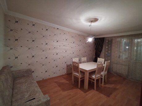 2 otaq · 45 m² · 5/5 mərtəbə, Gənclik