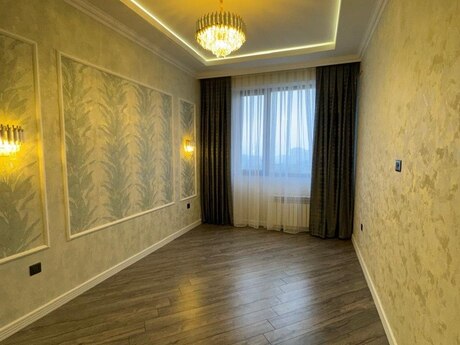20 Yanvarda 3 otaqlı yeni tikili mənzil satılır, 80 m², 240 000 AZN, şəkil 3 / 6