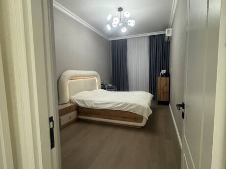 3 otaq · 85 m² · 15/20 mərtəbə, İnqilab Residence
