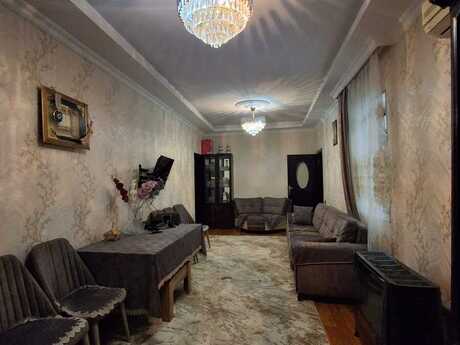 Sabunçuda 7 otaqlı həyət evi satılır, 180 m², 145 000 AZN, şəkil 2 / 12