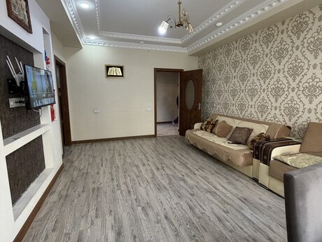Qurtuluş 93 kompleksində 3 otaqlı yeni tikili mənzil satılır, 83 m², 100 000 AZN, şəkil 2 / 11