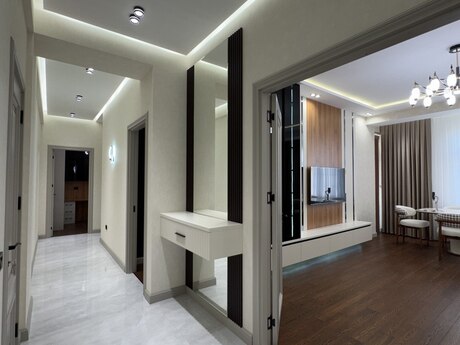 3-room new-build apartment for sale in Renessans Palace, 95 m², 540 000 AZN, photo 4 / 12