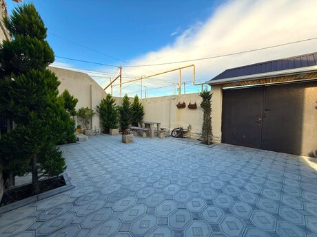 Məmmədlidə 6 otaqlı həyət evi satılır, 184 m², 150 000 AZN, şəkil 2 / 12