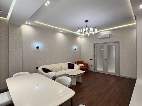 Renessans Palace kompleksində 3 otaqlı yeni tikili mənzil satılır, 95 m², 540 000 AZN, şəkil 5 / 12