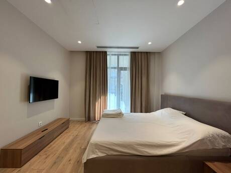 1-room new-build apartment for rent in Marina Village, 45 m², 850 AZN/mo, photo 4 / 10