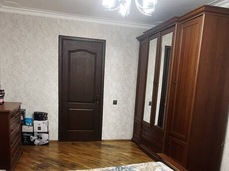 Продаётся 3-комнатная квартира в старом фонде, Gənclik, 86 м², 280 000 AZN, фото 5 / 12