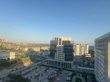BCR Khatai kompleksində 2 otaqlı yeni tikili mənzil kirayə verilir, 72 m², 1 550 AZN/ay, şəkil 4 / 12