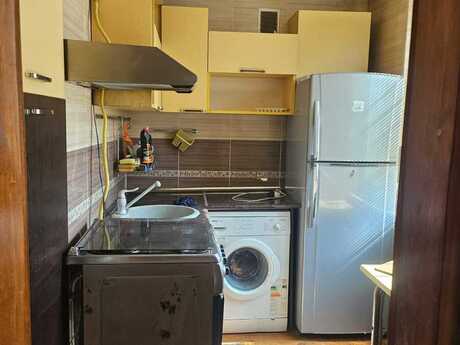 Elmlər Akademiyasında 3 otaqlı köhnə tikili mənzil kirayə verilir, 70 m², 650 AZN/ay, şəkil 4 / 6