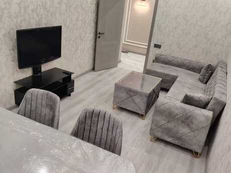 Объявление №6557041 - Баку, пос. Бакиханова, 2-комн., 90 м², 5/20 этаж