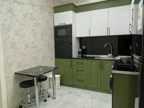 28 Mayda 2 otaqlı yeni tikili mənzil kirayə verilir, 78 m², 730 AZN/ay, şəkil 5 / 12