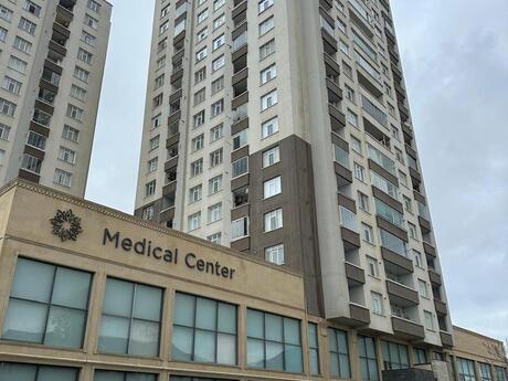 3 otaqlı mənzil, 127 m², Səbail, 450 000 AZN