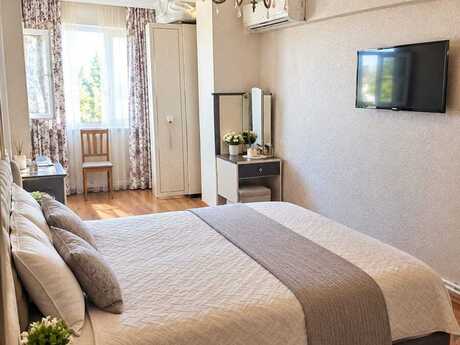 Qara Qarayevdə 3 otaqlı köhnə tikili mənzil satılır, 88 m², 250 000 AZN, şəkil 2 / 6