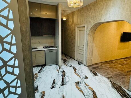 Elan №6557241 - Bakı, Şah İsmayıl Xətai m., 3 otaqlı, 90 m², 12/17 mərtəbə