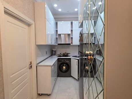 3-room new-build apartment for sale in Bakıxanov, 55 m², 186 000 AZN, photo 3 / 12