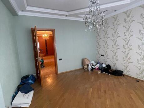 İnşaatçılarda 4 otaqlı yeni tikili mənzil satılır, 160 m², 299 000 AZN, şəkil 2 / 9