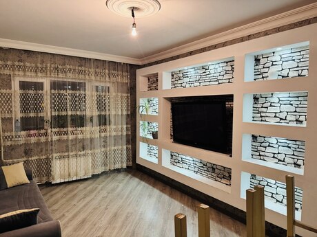 2 otaq · 54 m²