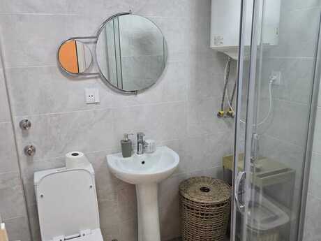 Сдаётся 2-комнатная квартира в старом фонде, Nəriman Nərimanov, 56 м², 750 AZN/мес, фото 4 / 12