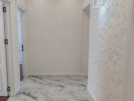8-ci kilometrdə 3 otaqlı köhnə tikili mənzil satılır, 94 m², 258 000 AZN, şəkil 3 / 11