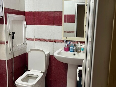 Сдаётся 2-комнатная квартира в старом фонде, Memar Əcəmi, 29 м², 500 AZN/мес, фото 5 / 11
