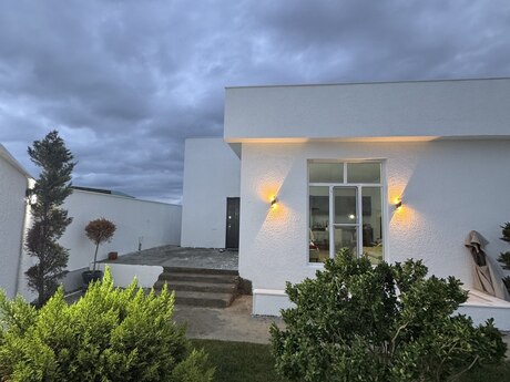 3 otaq · 100 m², Nardaran