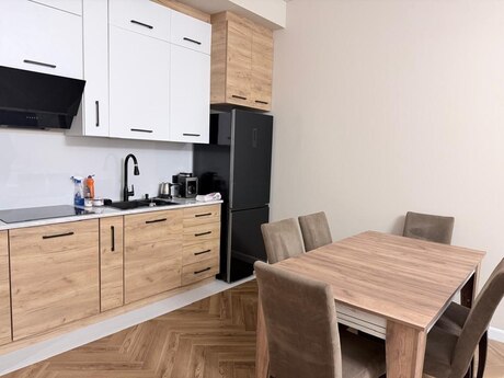 Avtovağzalda 2 otaqlı yeni tikili mənzil kirayə verilir, 75 m², 750 AZN/ay, şəkil 5 / 12
