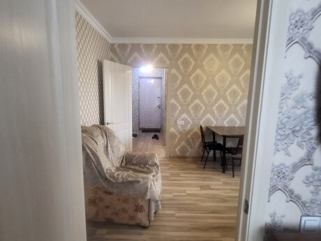 Neftçilərdə 2 otaqlı köhnə tikili mənzil kirayə verilir, 55 m², 600 AZN/ay, şəkil 2 / 12
