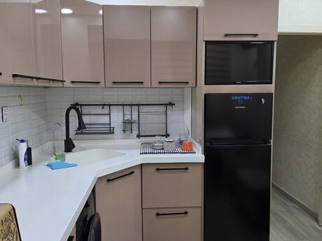 Union Park kompleksində 3 otaqlı yeni tikili mənzil kirayə verilir, 100 m², 895 AZN/ay, şəkil 5 / 12