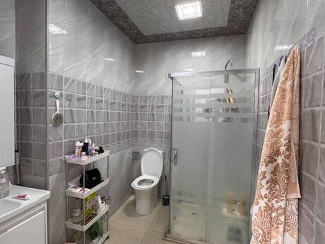 Qara Qarayevdə otaq kirayə verilir, 90 m², 250 AZN/ay, şəkil 4 / 5