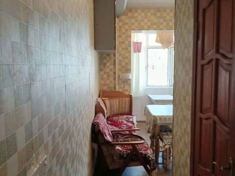 2-room old-build apartment for sale in Həzi Aslanov, 50 m², 150 000 AZN, photo 3 / 10