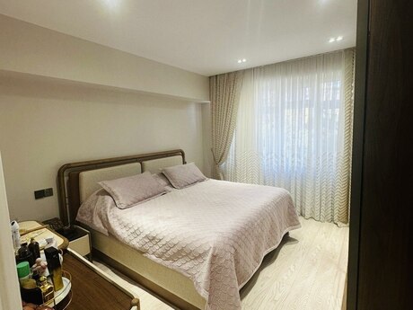 3-room old-build apartment for sale in Gənclik, 65 m², 263 000 AZN, photo 4 / 12