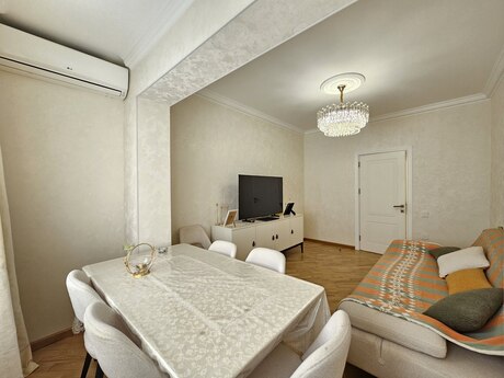 Продаётся 3-комнатная квартира в старом фонде, Memar Əcəmi, 85 м², 235 000 AZN, фото 4 / 12