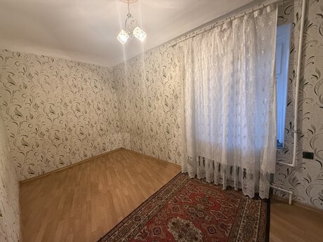 Xalqlar Dostluğunda 2 otaqlı köhnə tikili mənzil kirayə verilir, 50 m², 550 AZN/ay, şəkil 2 / 6