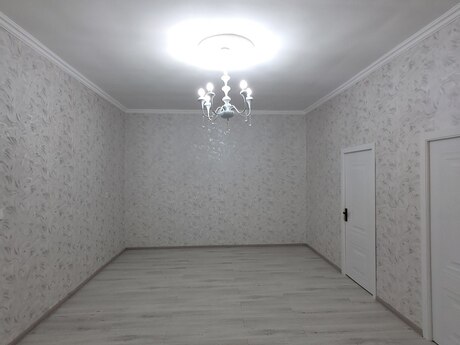 İnşaatçılarda 3 otaqlı həyət evi satılır, 75 m², 122 000 AZN, şəkil 3 / 12