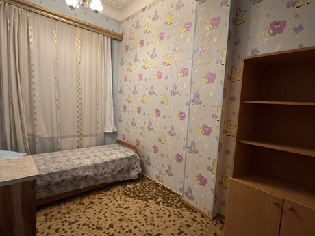 Nəriman Nərimanovda 3 otaqlı köhnə tikili mənzil kirayə verilir, 100 m², 800 AZN/ay, şəkil 4 / 7