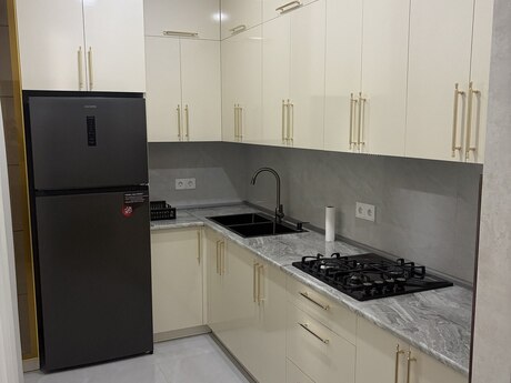 West Town kompleksində 3 otaqlı yeni tikili mənzil kirayə verilir, 83 m², 1 000 AZN/ay, şəkil 4 / 12
