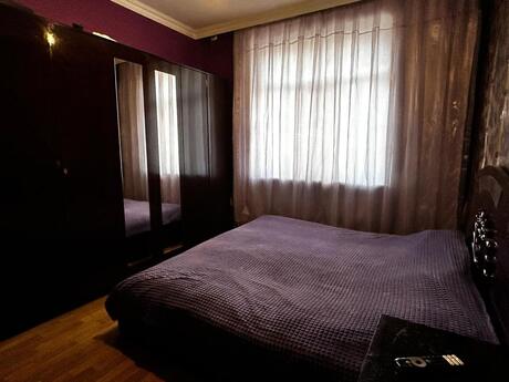 Bakıxanovda 3 otaqlı köhnə tikili mənzil satılır, 75 m², 195 000 AZN, şəkil 5 / 12