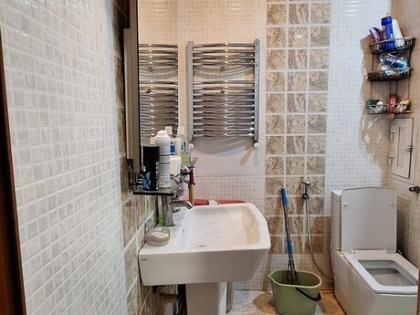 Memar Əcəmidə 1 otaqlı köhnə tikili mənzil satılır, 50 m², 122 000 AZN, şəkil 5 / 12