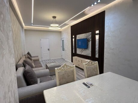 2 otaq · 90 m² · 2/16 mərtəbə, Gənclik