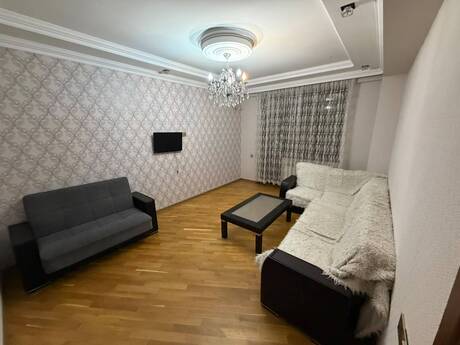3 otaqlı mənzil, 90 m², Əhmədli, 700 AZN