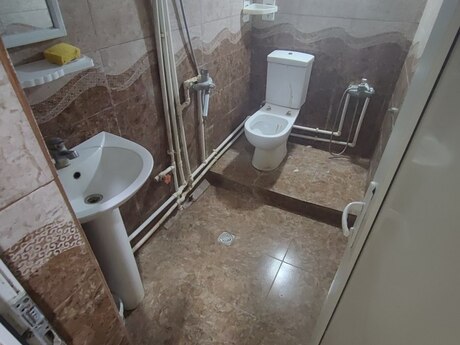 8 Noyabrda 1 otaqlı həyət evi kirayə verilir, 25 m², 150 AZN/ay, şəkil 4 / 4
