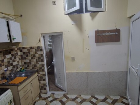 8 Noyabrda 1 otaqlı həyət evi kirayə verilir, 25 m², 150 AZN/ay, şəkil 3 / 4