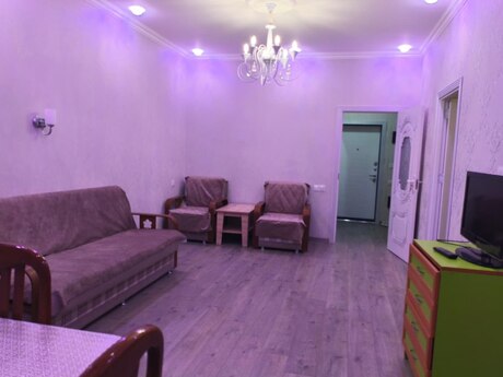2 otaq · 70 m² · 9/18 mərtəbə, Həzi Aslanov