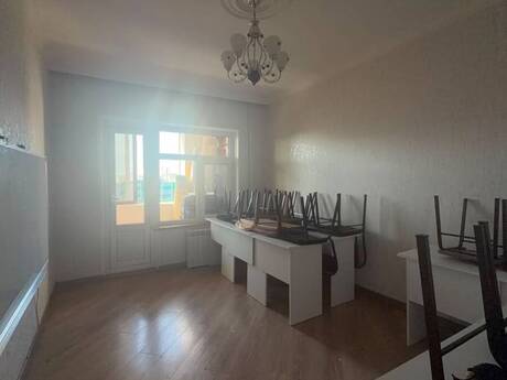 Sabunçuda 3 otaqlı köhnə tikili mənzil satılır, 73 m², 230 000 AZN, şəkil 5 / 9