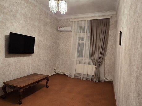 3-room old-build apartment for rent in Nərimanov, 53 m², 850 AZN/mo, photo 4 / 10