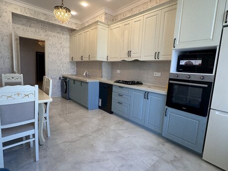Nəriman Nərimanovda 3 otaqlı yeni tikili mənzil kirayə verilir, 140 m², 1 500 AZN/ay, şəkil 3 / 12