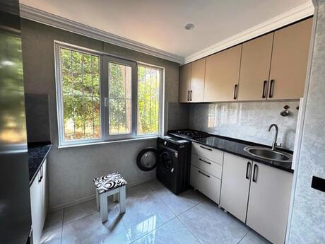 2-room old-build apartment for sale in Neftçilər, 33 m², 124 000 AZN, photo 3 / 8