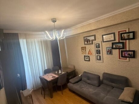 Elan №6557980 - Bakı, 20 Yanvar m., 2 otaqlı, 50 m², 10/18 mərtəbə