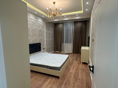 2-room new-build apartment for sale in Zəfər 2 residence, 74,2 m², 239 000 AZN, photo 2 / 6
